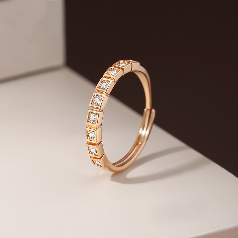 Fashionable Women's Small Ice Cube Ring with Geometric Design